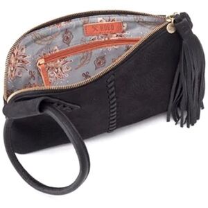 NWT - HOBO | SABLE WRISTLET BLACK $80 OBO